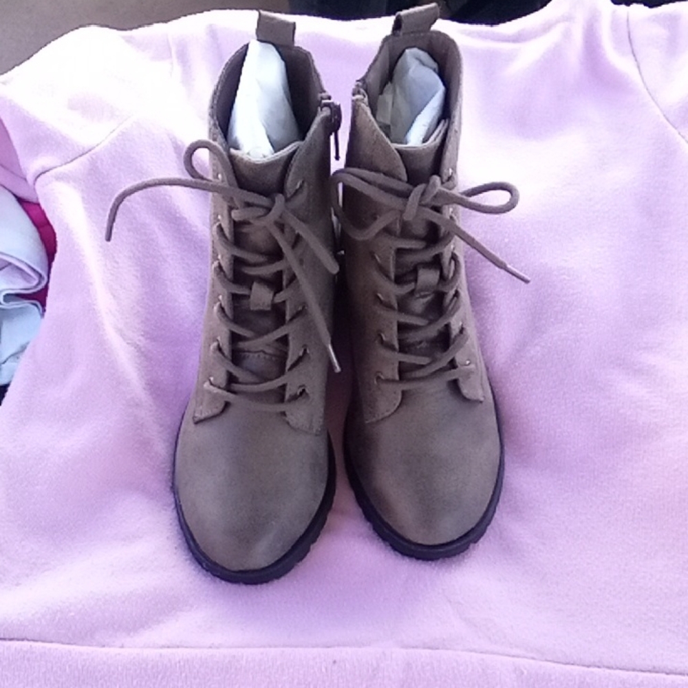 Sun + Stone Taupe Lace-Up Boots
